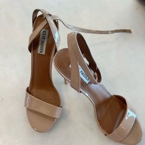 Steve Madden Nude Heels